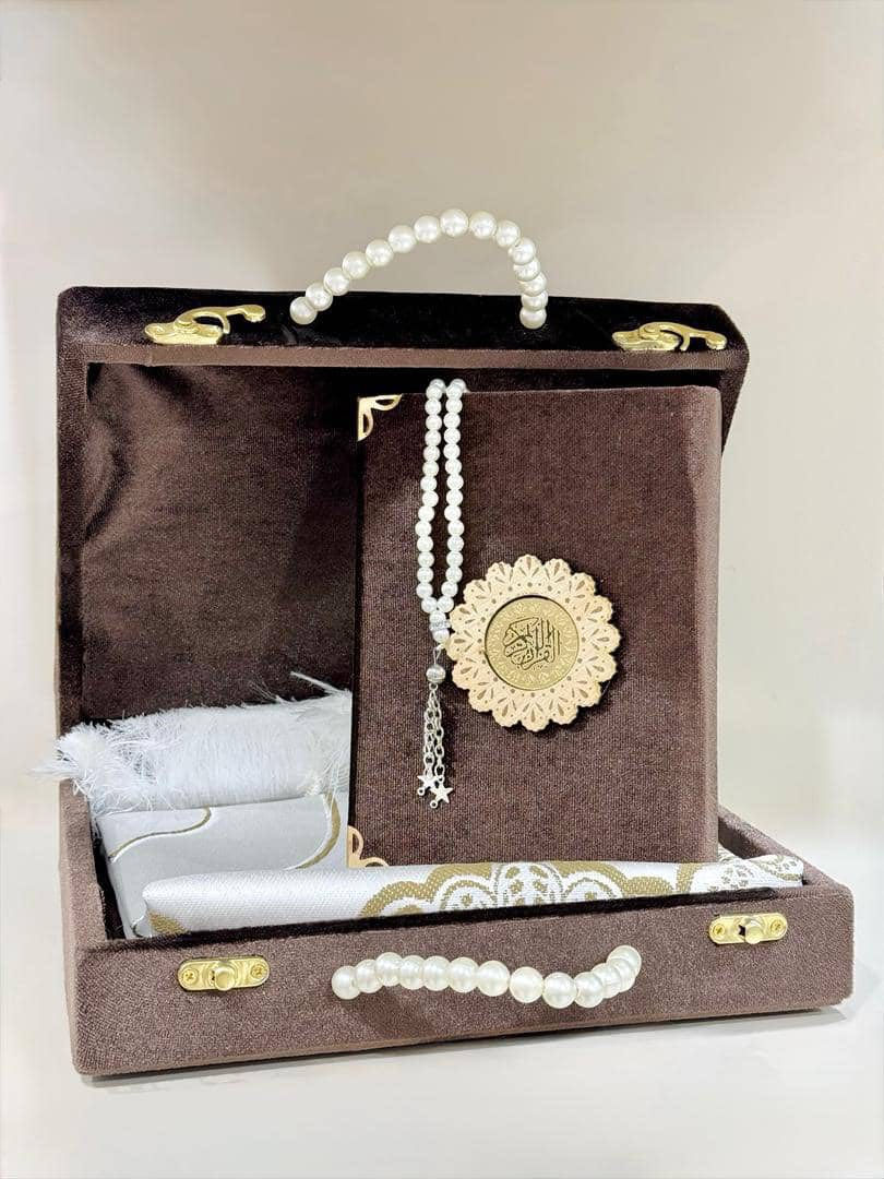 جمال التنسيقات الرمضانية 🌙🌙🌙… الحصرية من #براندا_ستايل 

اجمل بوكس ممكن يتقدم هدية ✨😍 المحتويات : ( بوكس مخمل بمسكة لولو + مصحف ملون منجد مخمل + مسبحة كريستال + ساجدة صلاة ساتان ) 🌹🌹🌹🌹

تنسيقة الوان اكابرية جداً ومميزة 🌹🔥

b1964


**إذا كنت صاحب هذا الإعلان وتريد حذفه لأي سبب، رجاءا أرسل رسالة إلى الدعم الفني**