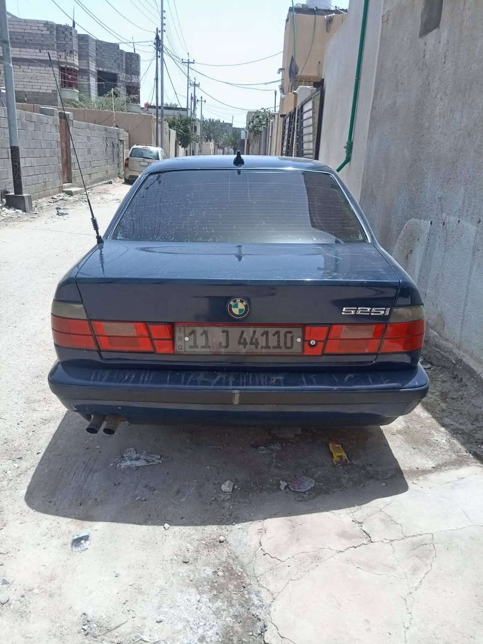 سياره بي ام 525 موديل 89 السياره مكفوله ومصبوغه جماليه رقم بغداد سنويه ل29 مكينه وكير مكفولات مكينتها مسكر  تبريد ثلج تخم تاير سياره حلوه وماعيزها شي طك كير واطلع السعر(52) وبيها مجال قليل ***********
***********
