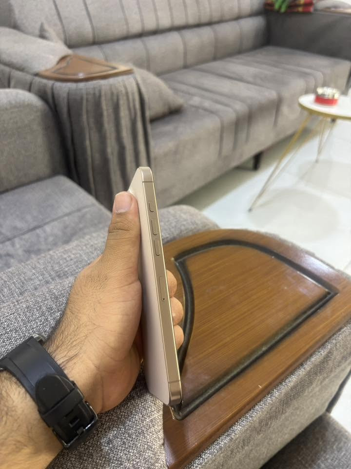 السلام عليكم
16برو ماكس 
تيتاينوم 
٢٥٦
١٠٠
سعره ١٤٢٥ قفل قفل 
***********
