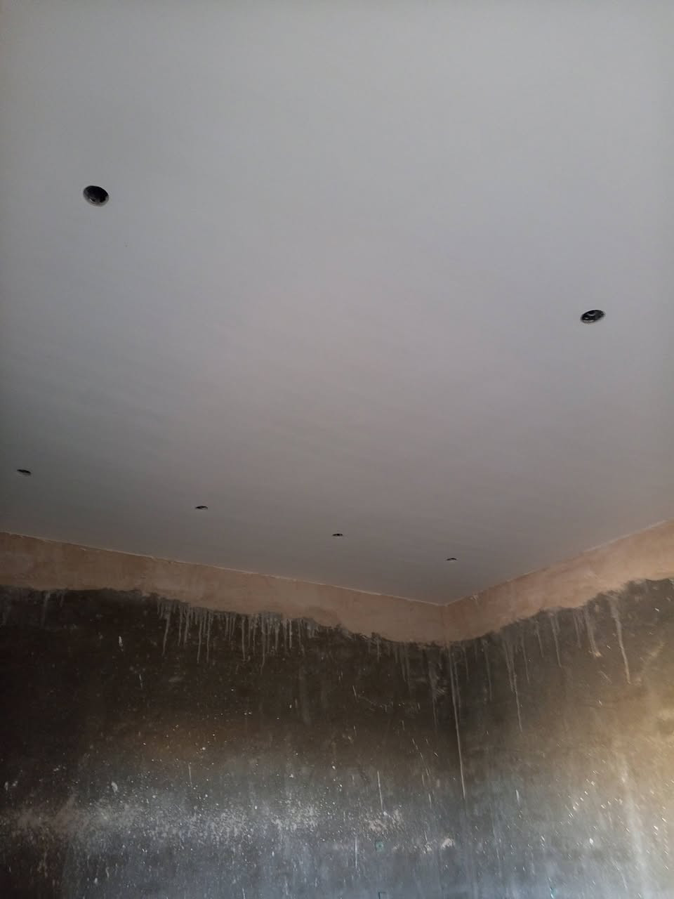 سلام عليكم من رخصة الادمن شغل درجة اولى سمنت وبورك وحالين متفرّغ اخذع متر واخذ كباله وطلع بليوميه  ترميم اشتغل ***********
