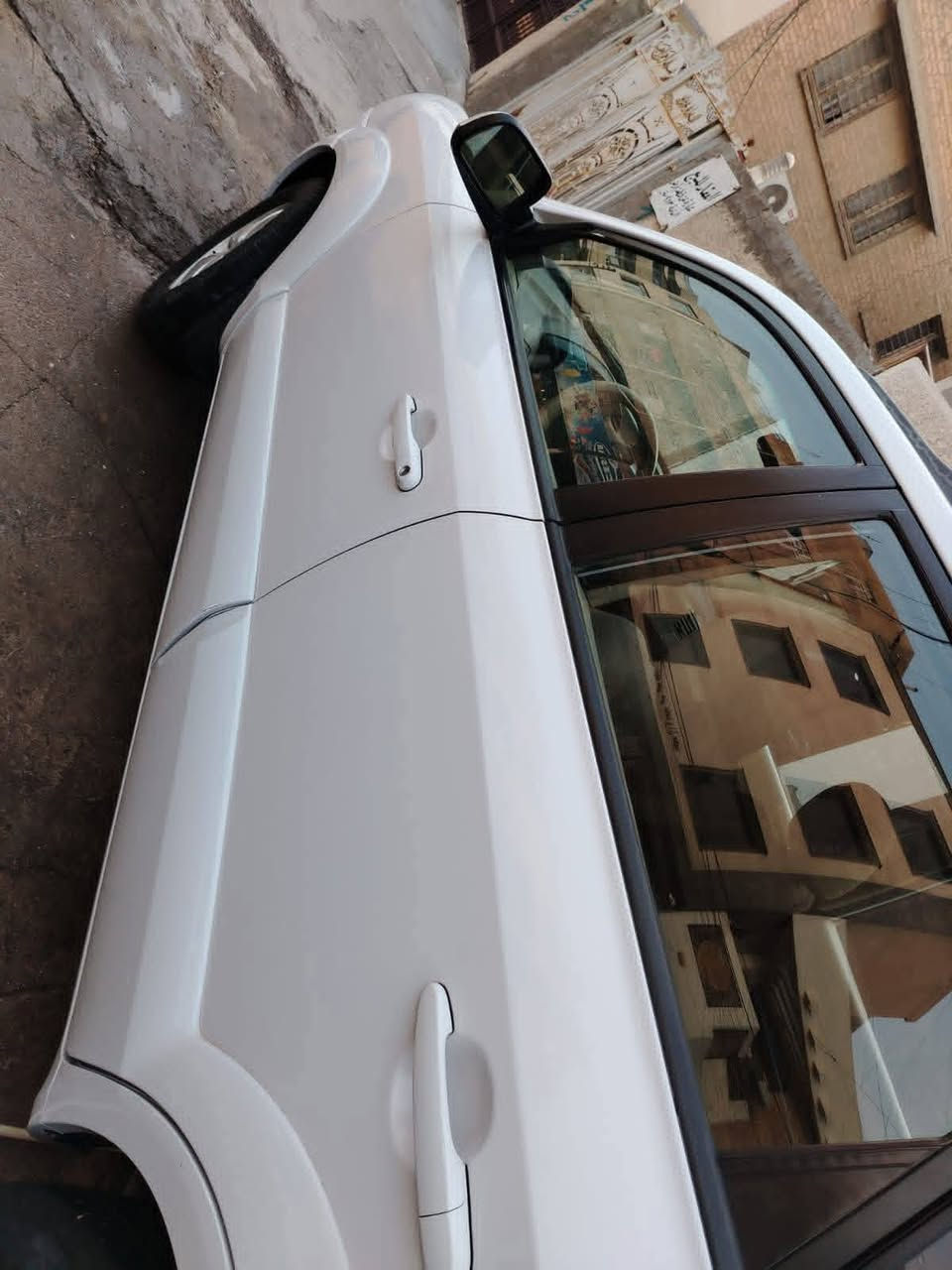 السلام عليكم
توكسان خليجي موديل ٢٠٠٩ محرك 2700 فور ويل رقم بغداد بأسمي سنوية وهزة لغاية ٢٠٢٧ .
عنوان السكن بغداد/ الغدير.      ابو علي / ***********
