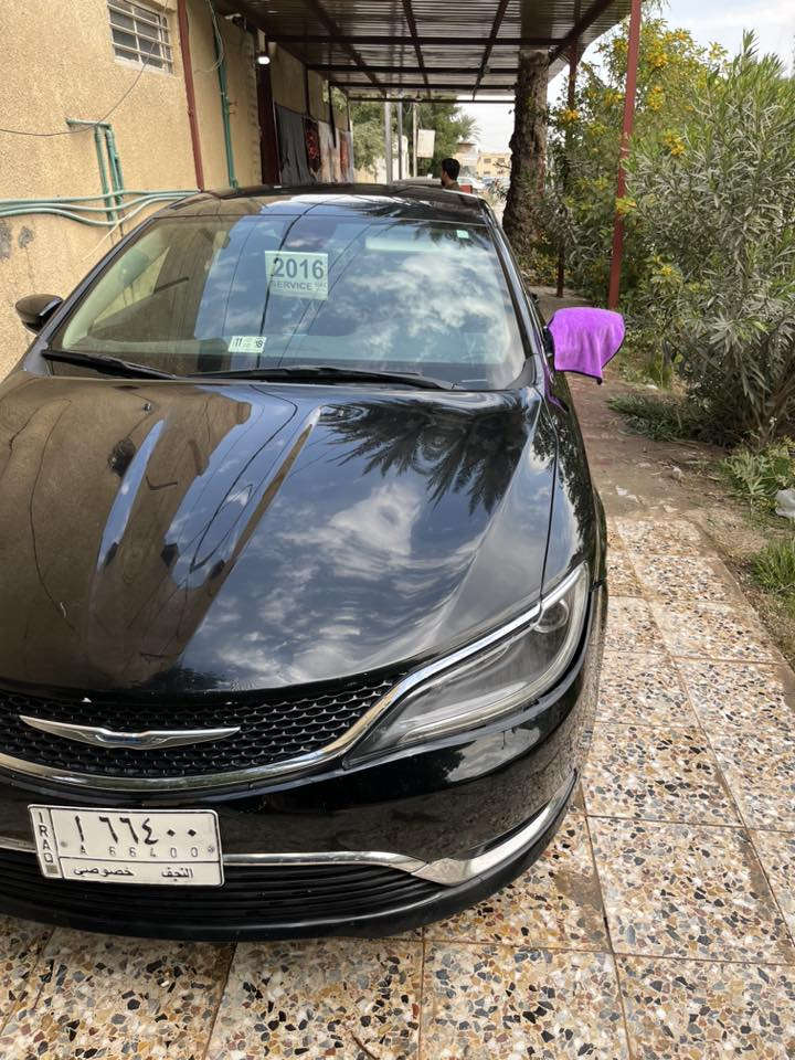 السلام عليكم
كلايسلر c200
2016
‎6 سلندر 
ايرباك سليم 
رقمها ومكانها نجف حره 
ماشيه 135 الف كيلو
مواصفاتها العاديه 
بصمتين مع كتلوك الشركه 
مكينه وكير بلجيس والله العظيم
السياره تخبل نضيفه مال جناي 
برمجه كير 
برمجه مرواح يعني انسه الحماوه
حداديه نص عمر 
السياره جاهزه 
بلحقيقه احلى من الصور 
بيها رصعات خفيفه 
السياره بيها فقط حادث امريكا 
جاملغ مبدل ومصبوغ وربع بنيد صبغ 
حادثها خفيف 
رقمها مميز حلو 
سعرها 100 وبيه مجال قليل حك جيه فقط 
ترهم مراوس ب النترا سيراتو سوناتا او حسب القناعه 
الاستفسار : ***********
