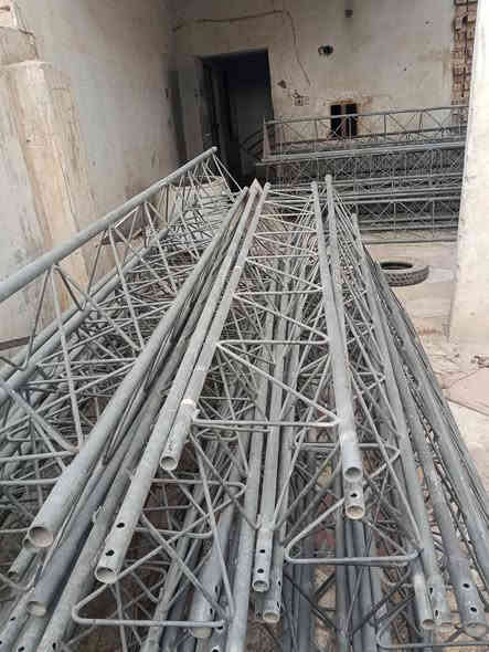 السلام عليكم متوفر حديد ابو ال 35 وابو ال 45 ورباعي توصيل موجود لكافه المحافظات كرست وعمل وفتح وشد متوفر شرط النظافه والعداله ***********⚒️🔨🔩🛻🔧🪛🫶📞🫡
