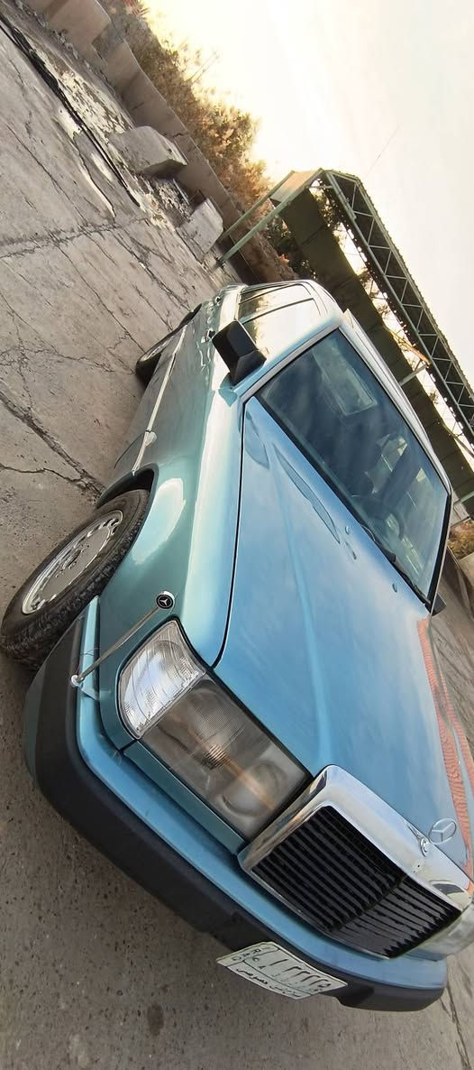 السلام عليكم 
مارسيدس  1990 
كير مكينه بطه 2.5 
كفاله من الضربه والتبديل وضع شركه 
صبغ جماليه فقط كير مكينه مكفولات السياره احلى من الصور
صلاح الدين بلد ***********
