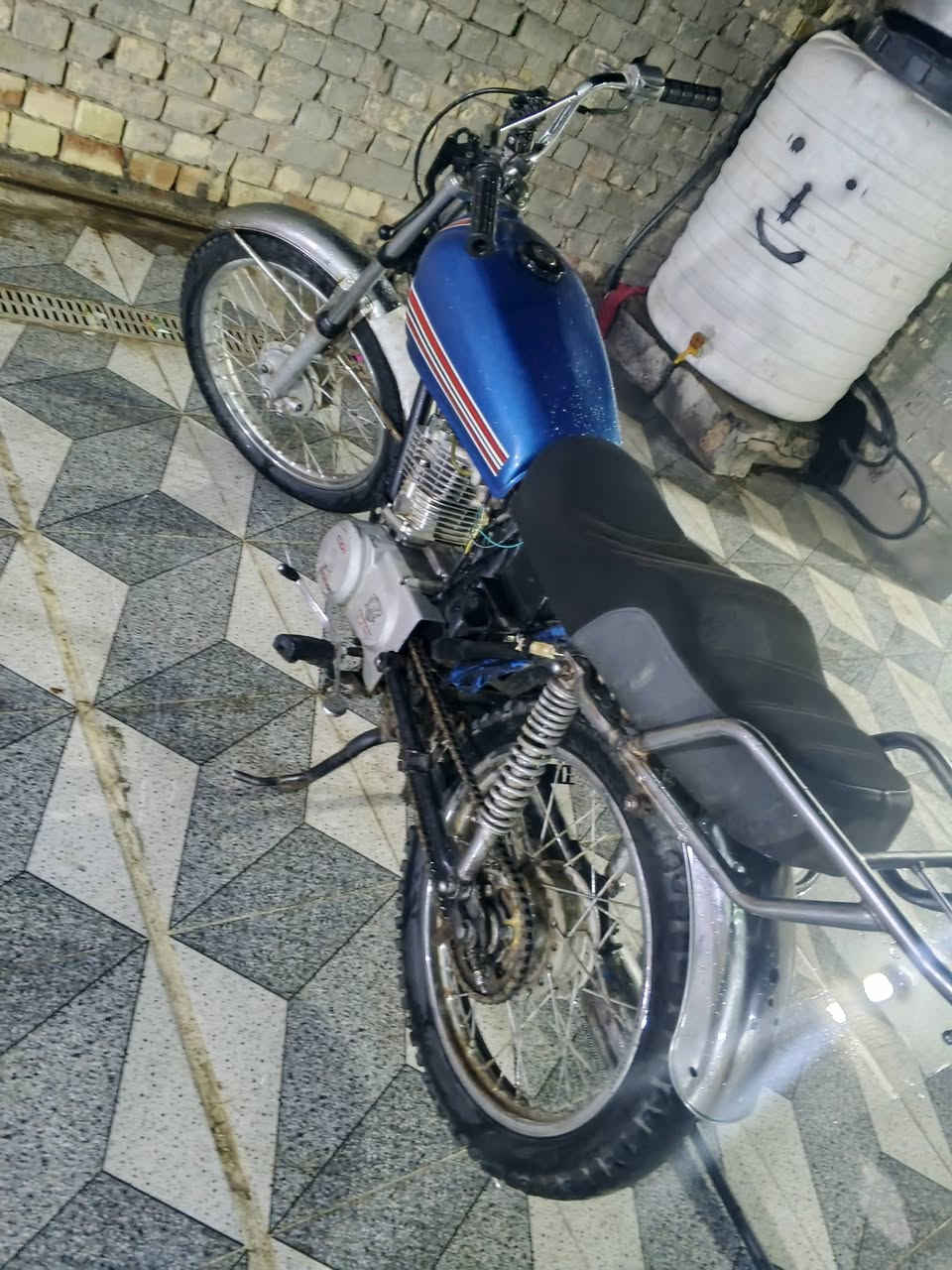 دراجه تاكر 4 كير السعر 250 وبيها مجال بغداد النهروان مطعم جواد


**إذا كنت صاحب هذا الإعلان وتريد حذفه لأي سبب، رجاءا أرسل رسالة إلى الدعم الفني**