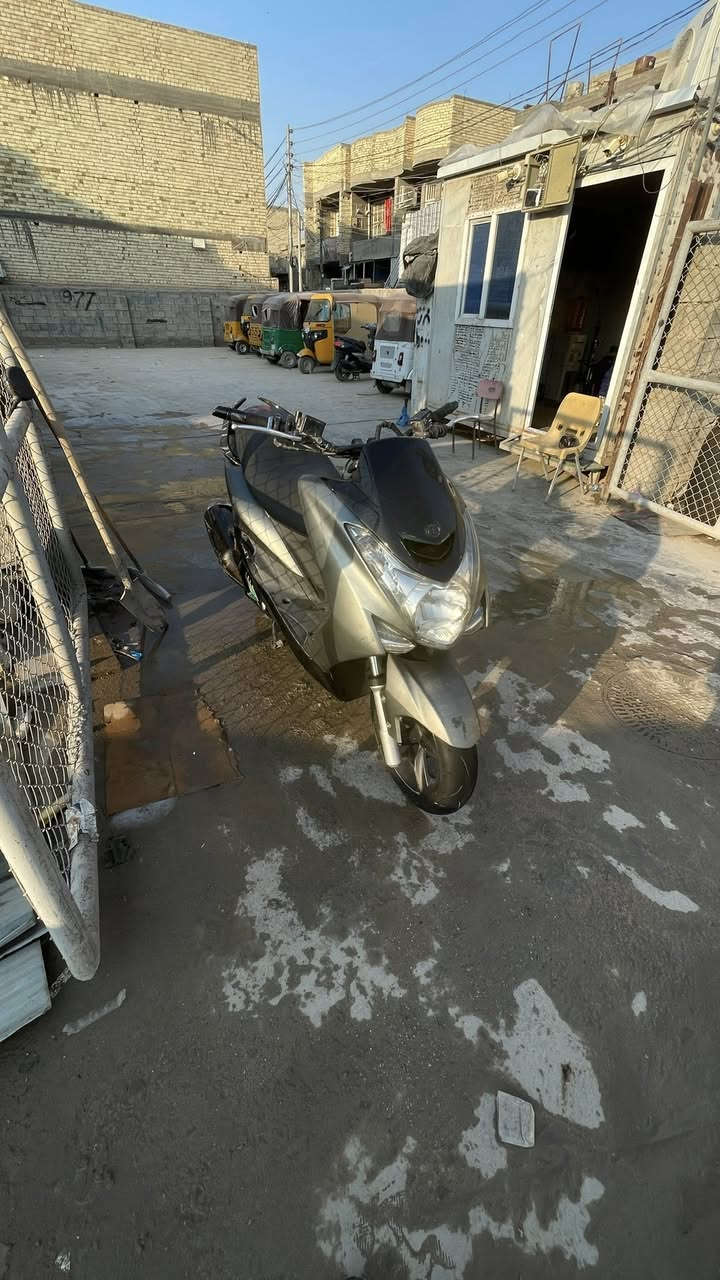 دراجه ماجسته اس للبيع نضافه فول مثل ما تشوفون بالصور وبالواقع بعد احلى مكينه مكفوله وين ما تريد تاخذها اخذها جيب وياك مصلح وتعال اذا مو نكره الصبح تعال عاتبني دراجه كلش مرتبه وما بيها اي نقص فقط شغلات بسيطه سعرها مليون و500 قفل ما تلكه هيج نضافه بهيج سعر


**إذا كنت صاحب هذا الإعلان وتريد حذفه لأي سبب، رجاءا أرسل رسالة إلى الدعم الفني**