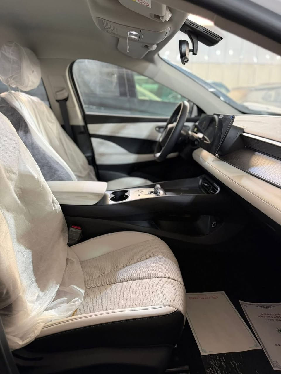 – BYD Seal 5  2025

✅ المواصفات :
🔹 ماشية : 3000 كيلو 
🔹 المحرك: 1500 سي سي Plug-in Hybrid
🔹 رقم بغداد مميز
✔️ كاميرا خلفية
✔️ حساسات خلفية
✔️ مكيف أوتوماتيك
✔️ شاشة وسطية
مقاعد جلد
✔️ ويل كاب أسود
✔️ نظام فرامل ABS
✔️ نظام الثبات الإلكتروني (ESP)
✔️ وسائد هوائية
✔️ نظام مانع الانزلاق

مكان سيارة بغداد السيدية
الاستفسار ***********
السعر 20.400.000 دينار عراقي بيها مجال بسيط
