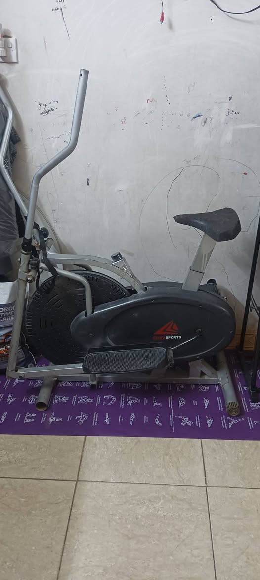 السلام عليكم اخوان بايسكل رياضة للبيع السعر 250 وبي مجال


**إذا كنت صاحب هذا الإعلان وتريد حذفه لأي سبب، رجاءا أرسل رسالة إلى الدعم الفني**