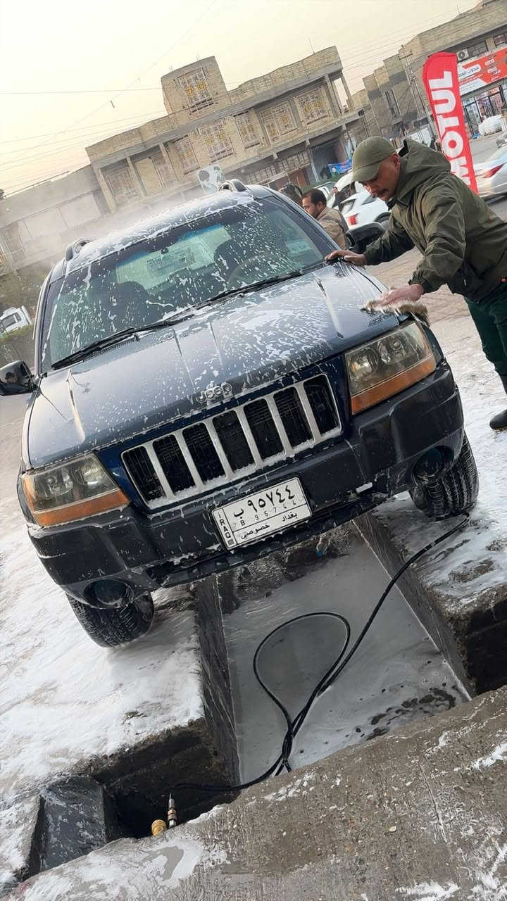 سلام عليكم جيب شيروكي 2004 سياره جاهزه وخير من الله مكينه ٦سلندر بلاديه وكير مكفولات نصبتها احلا من الصورة رقم بغداد تحويل ثاني يوم سعرها ٧٥ وبيها مجال الشراي مكانها بغداد مدينه الصدر


**إذا كنت صاحب هذا الإعلان وتريد حذفه لأي سبب، رجاءا أرسل رسالة إلى الدعم الفني**