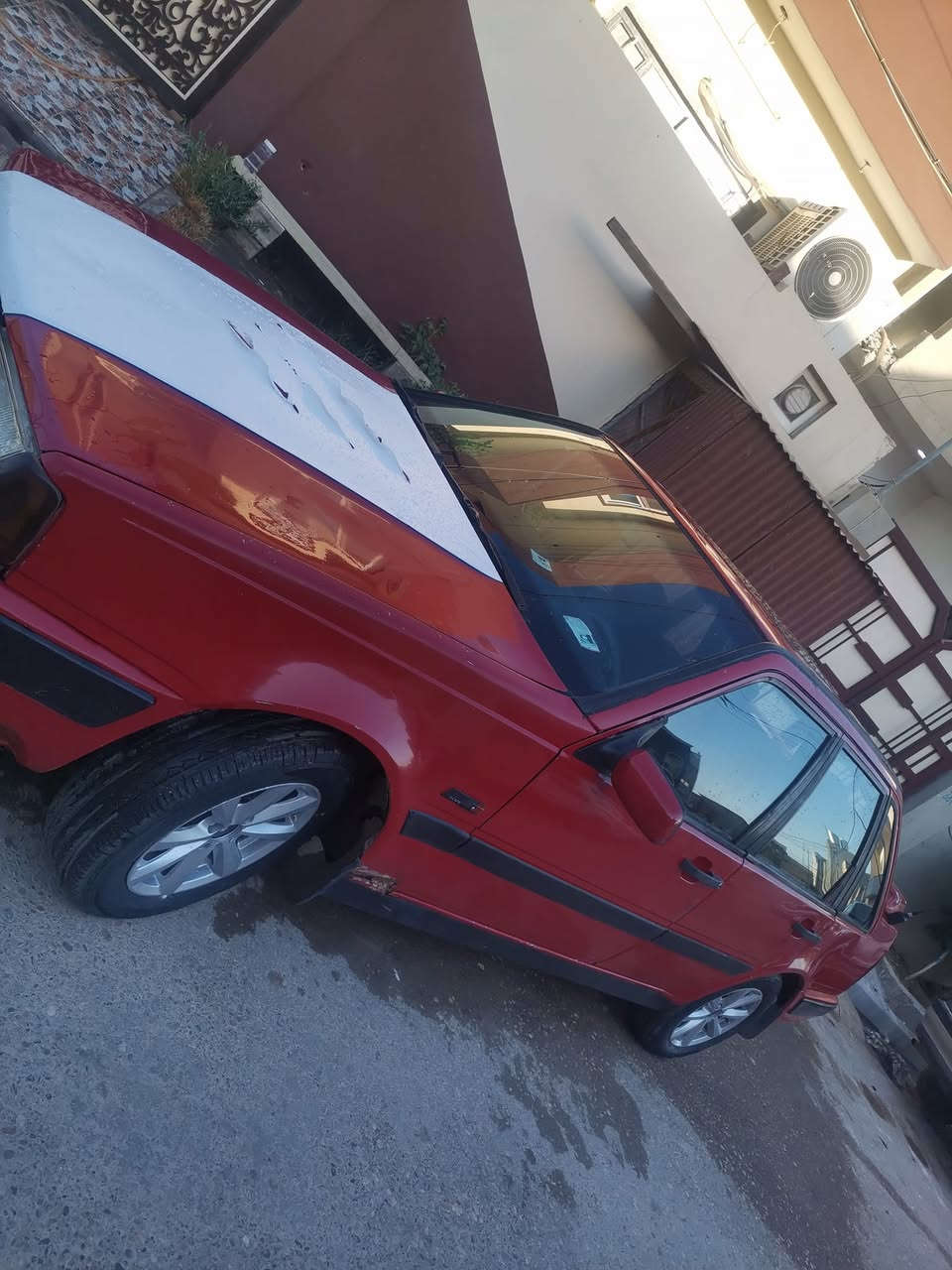 للبيع فالفو ٤٤٠ موديل ٩٣ كير مكينه شرط طخم تايرات جدد باتريك جديد  السعر ٢٥
***********
