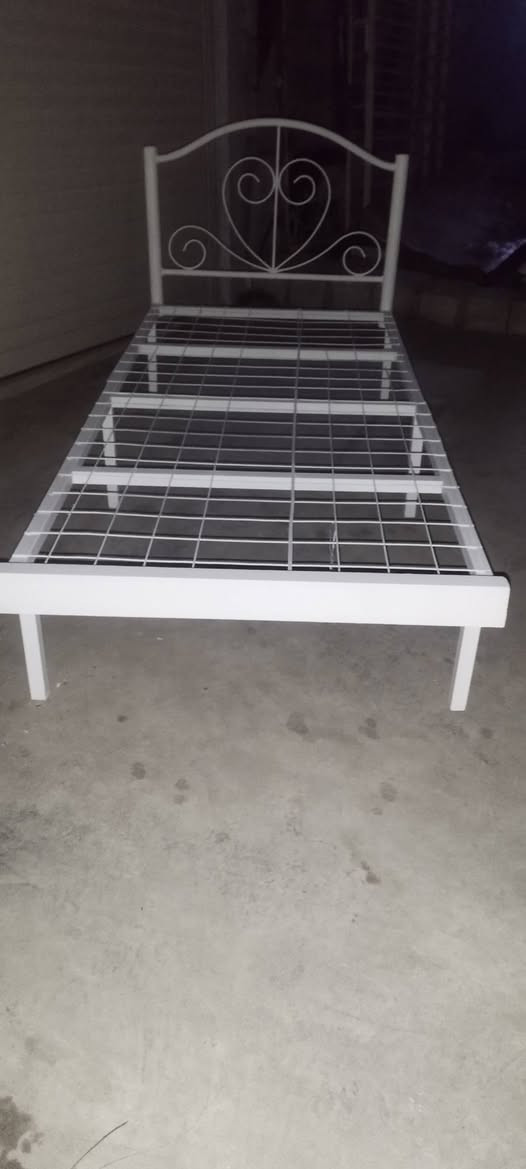 یە ک  نفە ری   190 بە 90   
دونفە ری  160 بە 2 السليمانية, العراق


**إذا كنت صاحب هذا الإعلان وتريد حذفه لأي سبب، رجاءا أرسل رسالة إلى الدعم الفني**