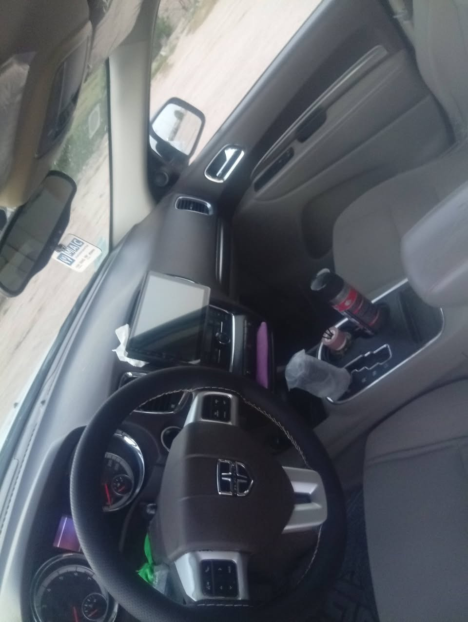 مكلف بل نشر

