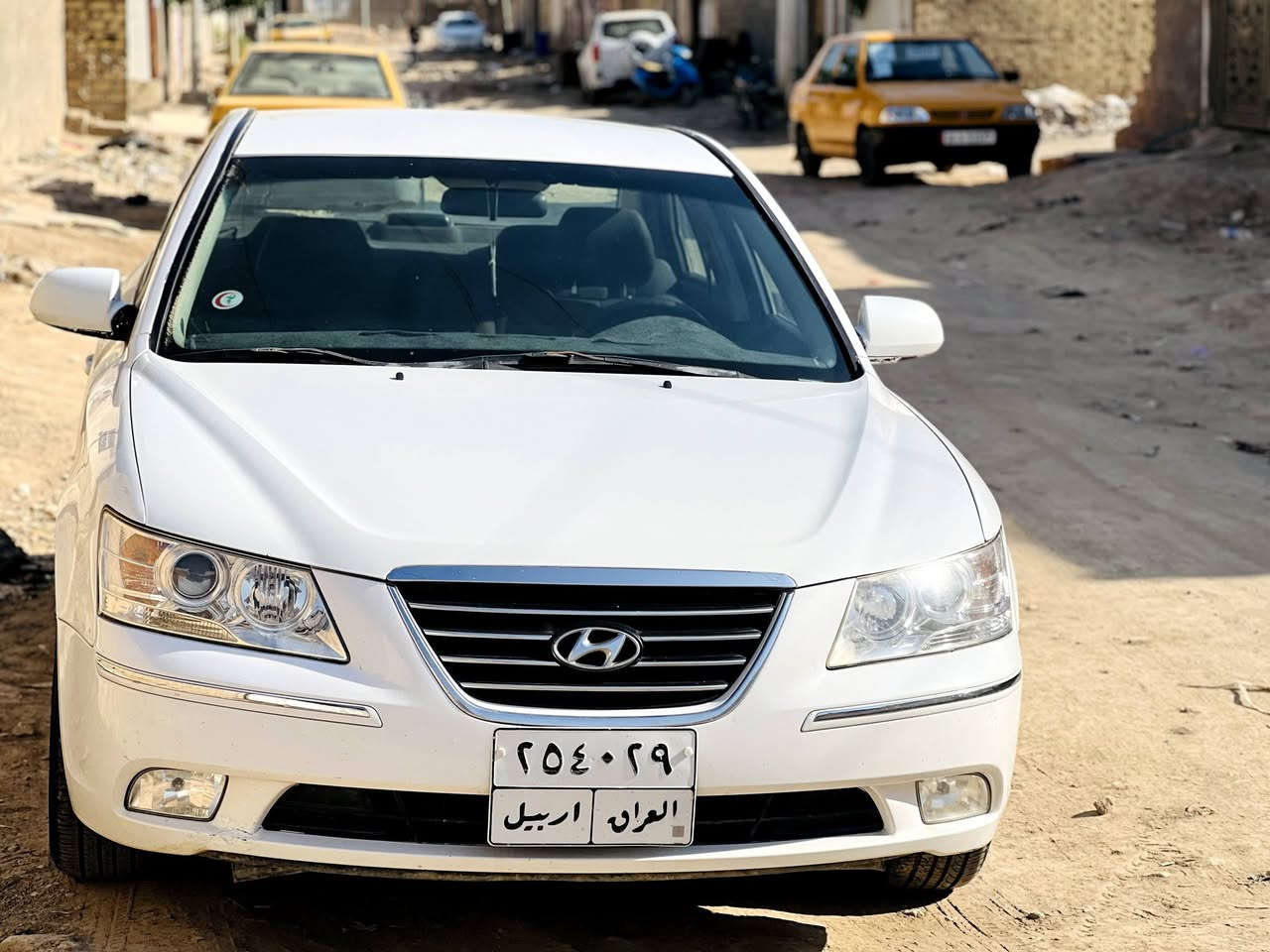 سوناتا مقدس 2009 خليجي سعودي  
(2400 كير ومحرك جدد ) بالصندوك
سنويه ماساقطه  
بيها (رشات خليج) فقط بدون اي ضرر 
السعر 100  وبيها مجال لشراي فقط الجناي يخابرني جماعه ال ٩٠ مابيع 
***********

