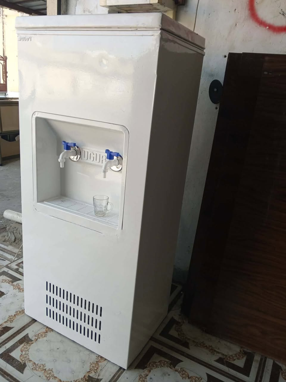 براد للبيع  ضمان اسبوع شرط السعر 180
العنوان موصل 

الي عندو اغراض للبيع يدزلي خاص ابيعو اخد عموله بسيطه


**إذا كنت صاحب هذا الإعلان وتريد حذفه لأي سبب، رجاءا أرسل رسالة إلى الدعم الفني**