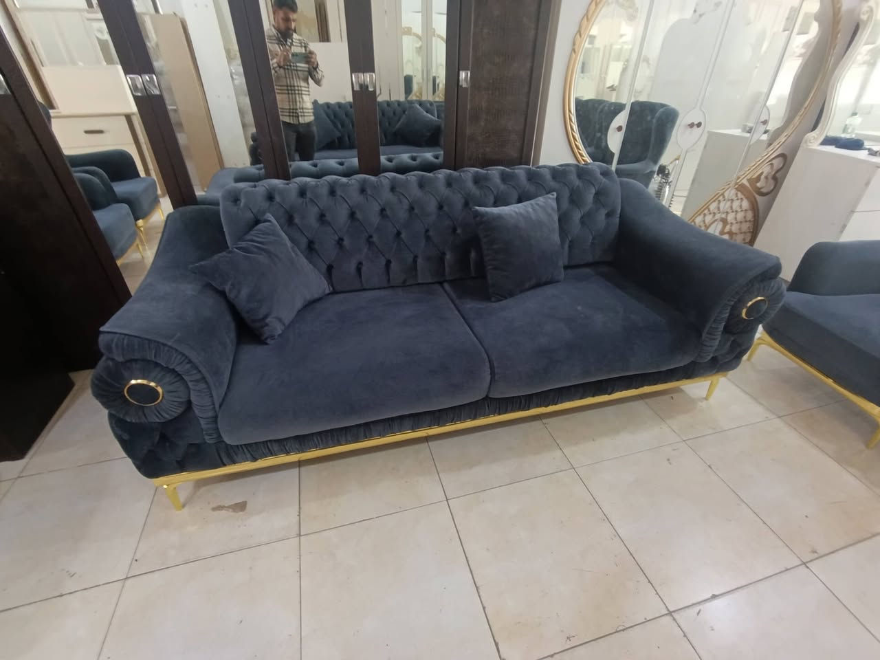 تخم قنفات تركي نظافه 95% اخت جديده 

***********واتساب
