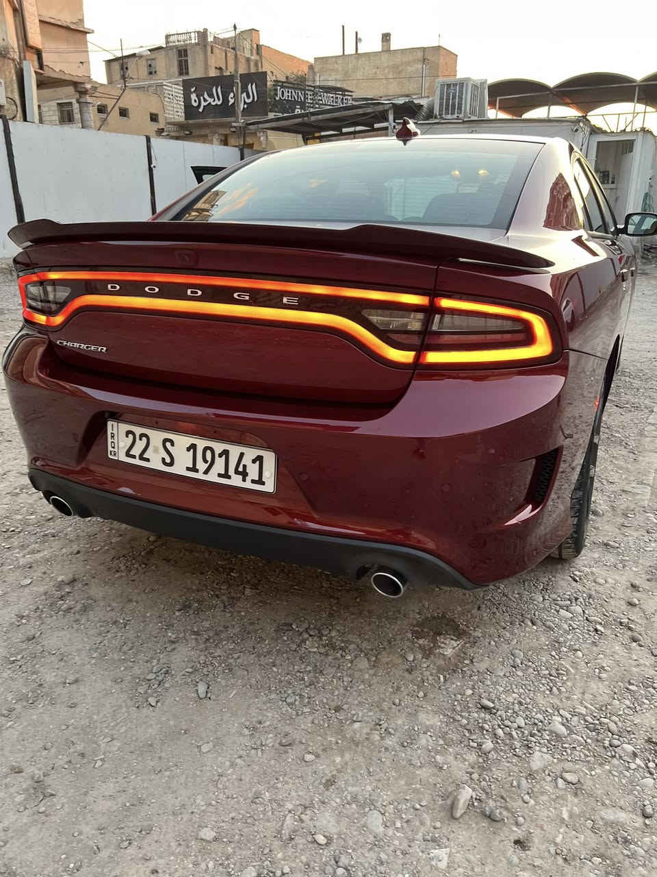 السلام عليكم حبايب للبيع جارجر جيتي اصل موديل ٢٣ دخول جديد رقم أربيل بأسمي تحويل مباشر مواصفات فول عدى الفتحة ممشى السياره ٢٦ كيلو متر مو ميل حادث السياره مرفق بالصور كلين بدون صبغ شرط الفحص بدون ايرباك السياره جديدة كلش والصور تحكم أمامك فقط حداديه أو راجع كله اصلي تخم تاير أو ويل كب جديد مكاني شارع فلسطين السعر ٢٩٥٠٠ أو قابل للتفاوض للاتصال ***********
