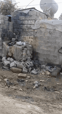 بس 7 بملايين 😍بيت 250م. بيت3غرف نوم+حوش وحديقه متواضع ع كد حال ايخلصك من الايجار*مولده+ ماء خطين+ كهرباء+ نت+تانكيات+ماطور ماء+بنكات+كيزر+ واناره كامله ويه البيت??
#عنوانه*حزيران قرب فوج الطوارء اتصل على رقم ***********
