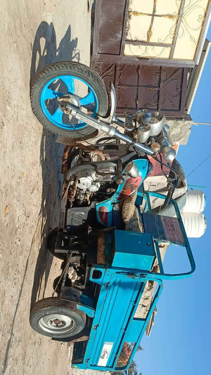 السلام عليكم ستوته لبيع موديل 22 مكينه 23 مفتوحه وراق اصولي وكيله مكتب النور السعر 1550 بيه مجال قليل مكاني حله شارع 80 تصال ***********
