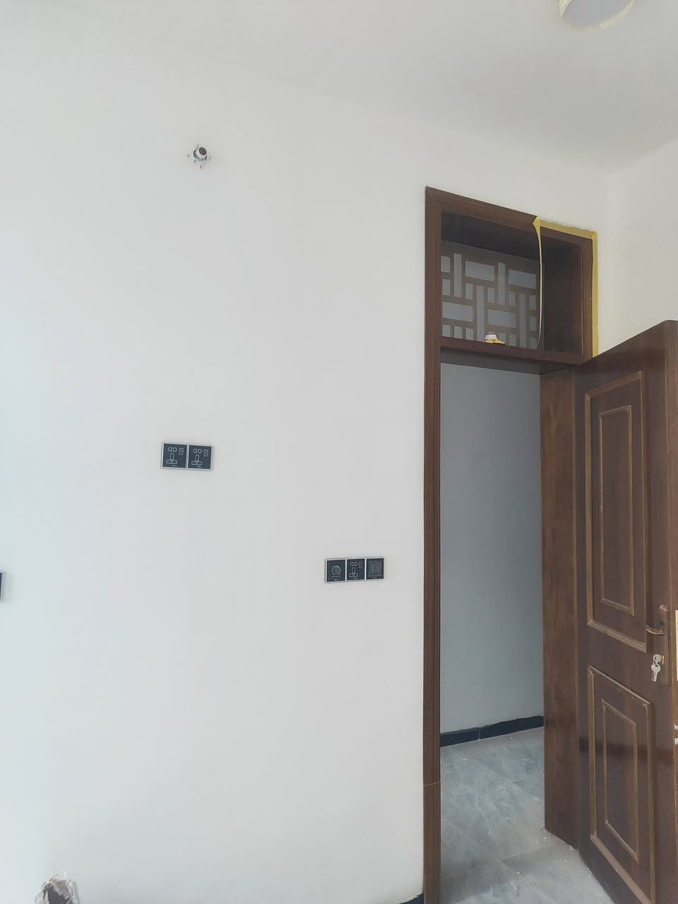 دار للبــــــــــــــــيع تـسـليــم مــبــاشــر
مـسـاحــه البـيـت 100 مـتـرالــواجــهــيـه  الـنــزال 20

طــــــــابــــــــــو زراعـــــــــي سنــــــــــد 25

                                                          حديــــــث2026

                    اســــتـــلام مبـــــــاشـــــر

                      

  طــــــــابــــقــيـــن 

                                                     3غــــــــــرف نـــــوم 

                       الطابـــــــق الاول

  غرفه نوم 1 وكلـــــــدور وستقــــــبال ومطبــــــــخ  

ومجمــــــــع صحيـــــــــات داخــــل وخــــارج  

الطابــــــق الثـــــانـــــــي 

غرفـــتيــــن 2نـــــــــوم وكــــــلدور ومجمــــــــع صحيـــــــــات 

#عنـــــوان حلــــــــه  شـــارع 80 مال كـربـلاء خلف محطه بنزين خانه اضواء بابل

                 ((بإدارة احمد الباشه))

 اتصــــــــال

☎️ ***********

☎️***********

مــراجـــعت مــكتــــب الـــــــــجشعمي للـــعقـــار مــــوقـــع مكــــتـــب شــــارع 80 مال كـــربلاء خلـــف محـــطـــه بــنــزيــن خانه اضـــواء الـــــحله 

                              ملاحــــــــــــــضه                            

عنــــدك عقــار اتريـــــــد اتبيعـــــــعه او اتأجـــــــــره طــــــــابو صـــــــــرف او طابــــــو زراعـــــــــي مراســــــــلت الصفحـــــــه او اتصــــــــال  ***********
