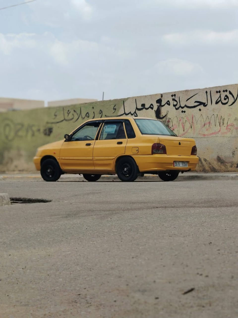 سايبه للبيع 2013 الالوان الديوانيه السياره قير المكينه تبريد كله كامل عاوزها بس حداديه سعر 27 بها مجال ***********
