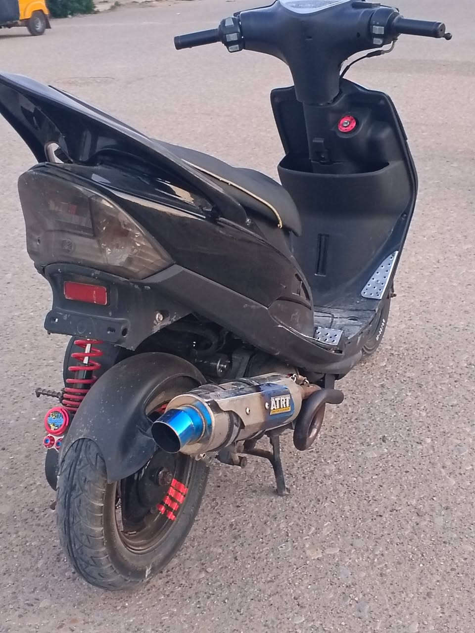 سلام عليكم ماكس البيع
بوشه 49 البلادي ما مفتوحه اوراق السعر 750 
وبيه مجال العنوان ميسان المجر الكبير الاستفسار عله هاذه الرقم ***********
