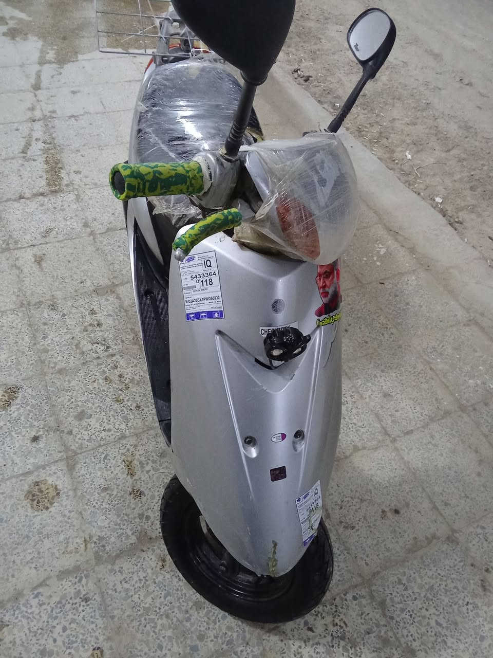 السلام عليكم دراجة ياماها عصفوري للبيع دراجة نضيفه كدامكم نكرت سلف هندر اشاير الشراي  يتصل على هذا الرقم /***********
