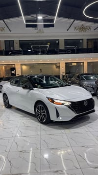 سنترا SR • ٢٠٢٤ • ماشية ٨٠٠٠ ميل