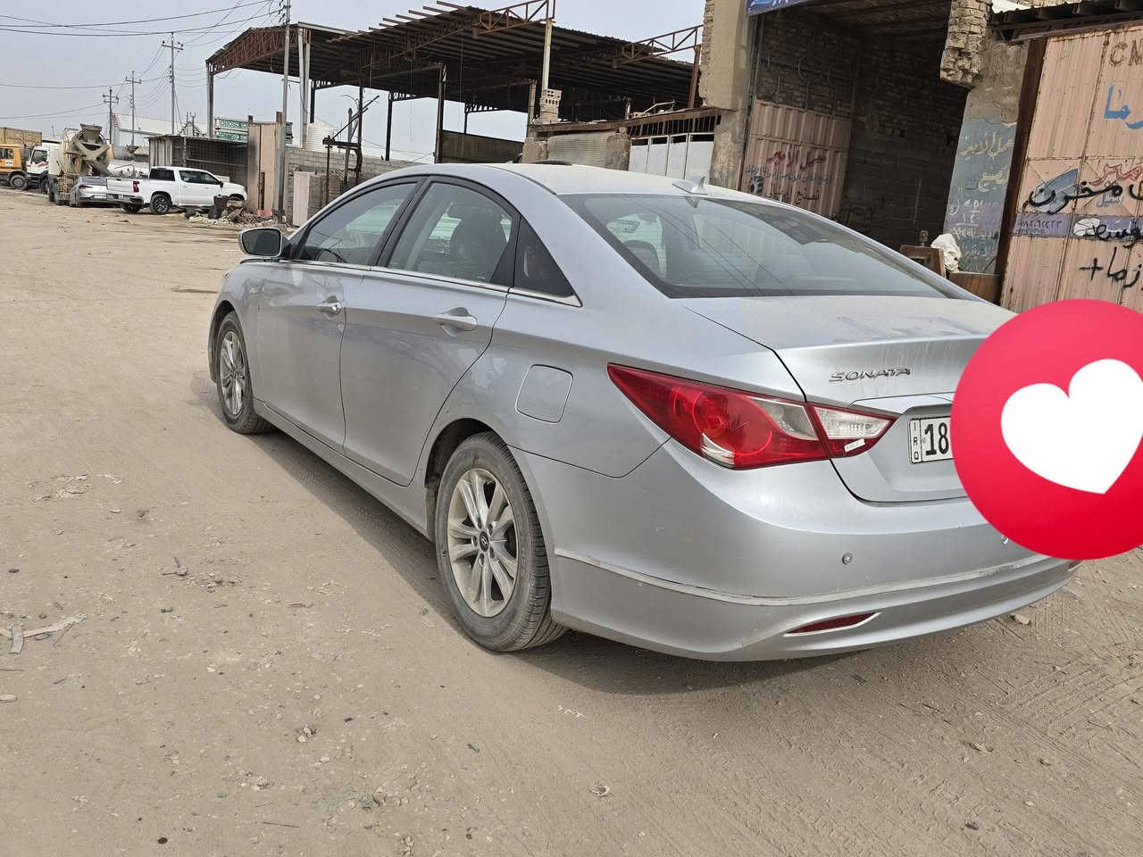 السلام عليكم مرخص الادمن
سوناتا 2013امريكي للبيع 
كير مكينه حداديه باتر ي جديد سياره مال جنيان 
ضررها فقط مبدل فخضه من البرجيم سياره متعوب عليه وعلى تعميرها سعرها 90وبيها مجال مكاني كربلاء *********** 
سنويه وهزه جديده 
رقمها بابل دولي
