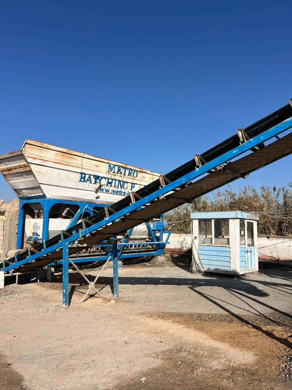 السلام عليكم
معمل كونكريت صنع ايراني 80 مكعب بساعة شرط الفحص
***********
***********
***********
