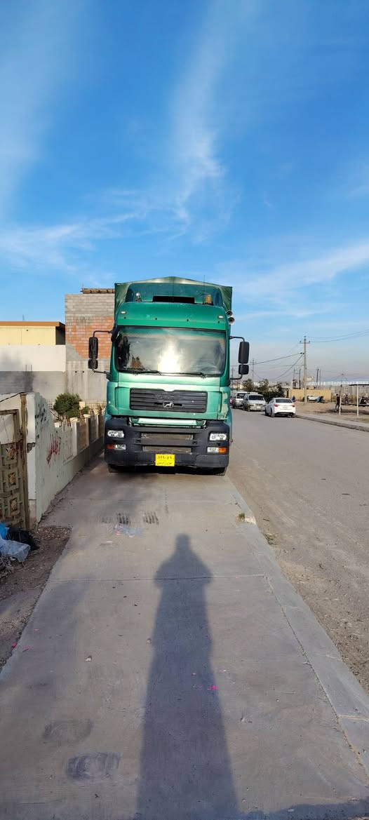 سياره مان للبيع ٢٠٠١ مكفوله مكانه ديالئ جلولاء ***********
