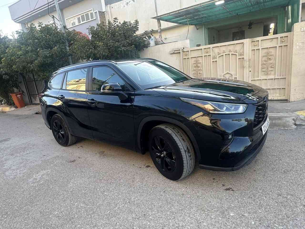 سلام عليكم
تيوتا هايلندر 2024 هايبرد للبيع او مرواس
فئه xli فول موصفات 
رقم بغداد باسمي تحويل ثاني يوم 
سياره بدون صبغ بارد بلبنيد فقط بدون دواخل بدون ايرباك 
موصفات فول بلاك ادشن vip
كشن منفصل
ويل اسود
جلد كشنات 
تدفئه بلكشنات 
فتحه 
بصمه 
مساج 
دخول ذكي 
جنطه كهرباء 
ثلاث انضمه قياده نورمال سبورت ايكو
سماعه بلكشن 
3 قطع تبريد 
7 راكب وبعد بيه موصفات خير من الله ماشيه 33 الف ميل
سونار مرفق بلمنشور 
مكاني ديالى بعقوبه 
للاستفسار ***********
