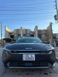 للبيع كيا K4 وارد امريكي موديل25  حادث جداً بسيط دعاميه فقط تبديل بدون...