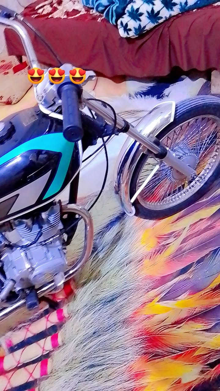 مره خصت الادمن) اسلام وعليكم نامه 4 كير حربي بيها صالنصه تخبل ) السعر 350  وبيها مجال العنوان بغداد معامل الحسينيه 
الدراجة كلك اكفلك سرقه ) الرقم ***********
