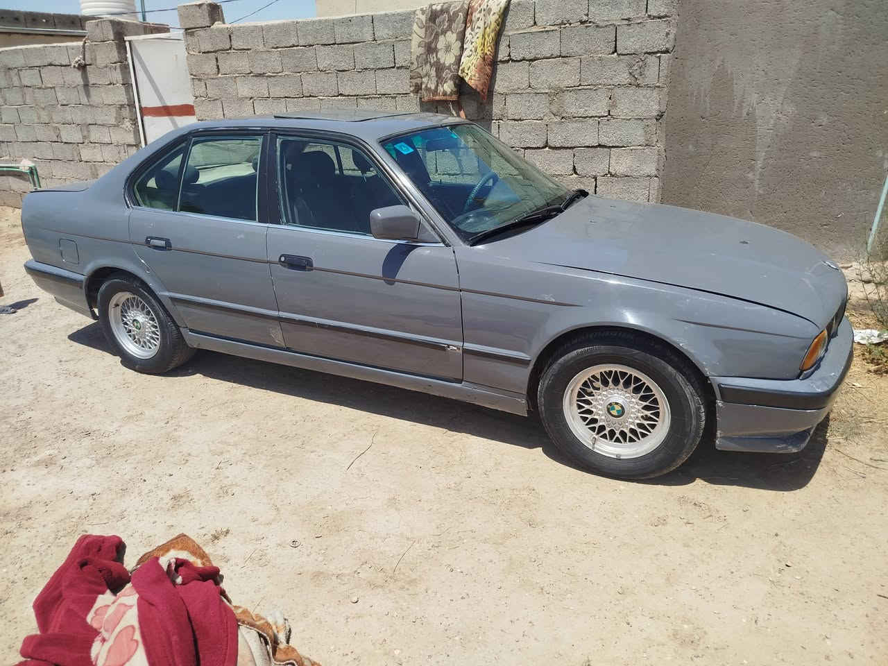 للبيع بيئم موديل 91 
رقم كربلاء نكليزي 
شرط التحويل تباع بالمدى
وبالنقد سياره مكفولة من الكص والعيب الشرعي محرك وكير شرط الفحص تخم تاير 
مكلف بالنشر العنوان واسط الأحرار 
***********
***********
