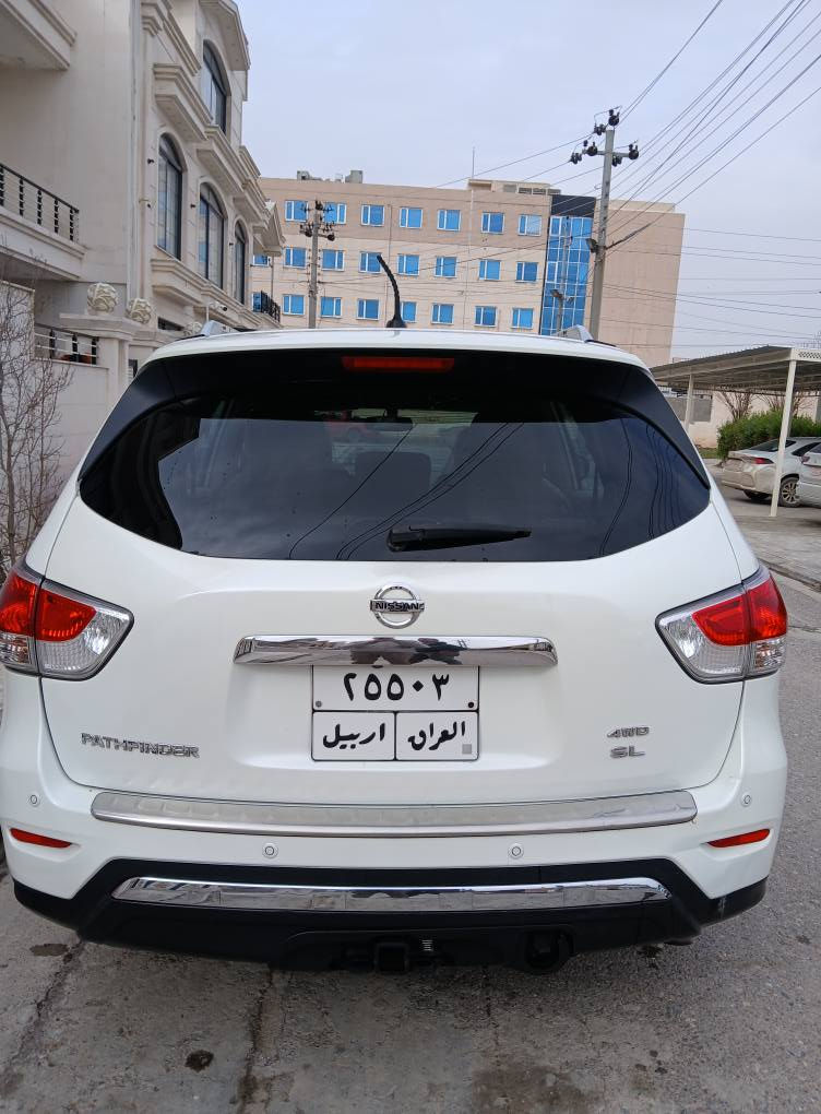 نیسان پاسفندەر 2016  فول مواسەفات تەنها سلاید نیە بەسمە دەبل ئەکسل کوشن جلد کوشن کارەبایی کوشن خەزن و هیتەر سوکان،هیتەر سندوق شەفت سێ پارچەو نیوی بۆیاخە چاملغ وبۆنید لەگەل چاملغێکی پشتی و نیو سندوق نرخی 123وەرقە هەولێر***********
نیسان پاسفندر 2016  مواصفاتها SL فورویل  فول مواصفات ماعدا فتحة  بی بصمه كشنات جلد كشن كهربائی كشن هیتر كشن خزن سندق شفط السیارة بسمی 3قطع وشبر بل سندق بی صبغ سعرها 123ورقة اربیل *********** أربيل, العراق
