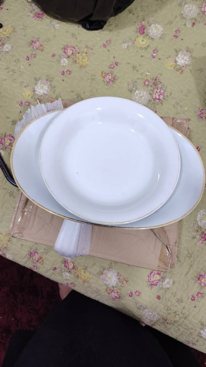 مجموعة زهور صناعيه وشمعدانات وقواعد؛ َع بخور ولوحه وكنتورين خشب لحفظ المجوهرات والديكور


**إذا كنت صاحب هذا الإعلان وتريد حذفه لأي سبب، رجاءا أرسل رسالة إلى الدعم الفني**