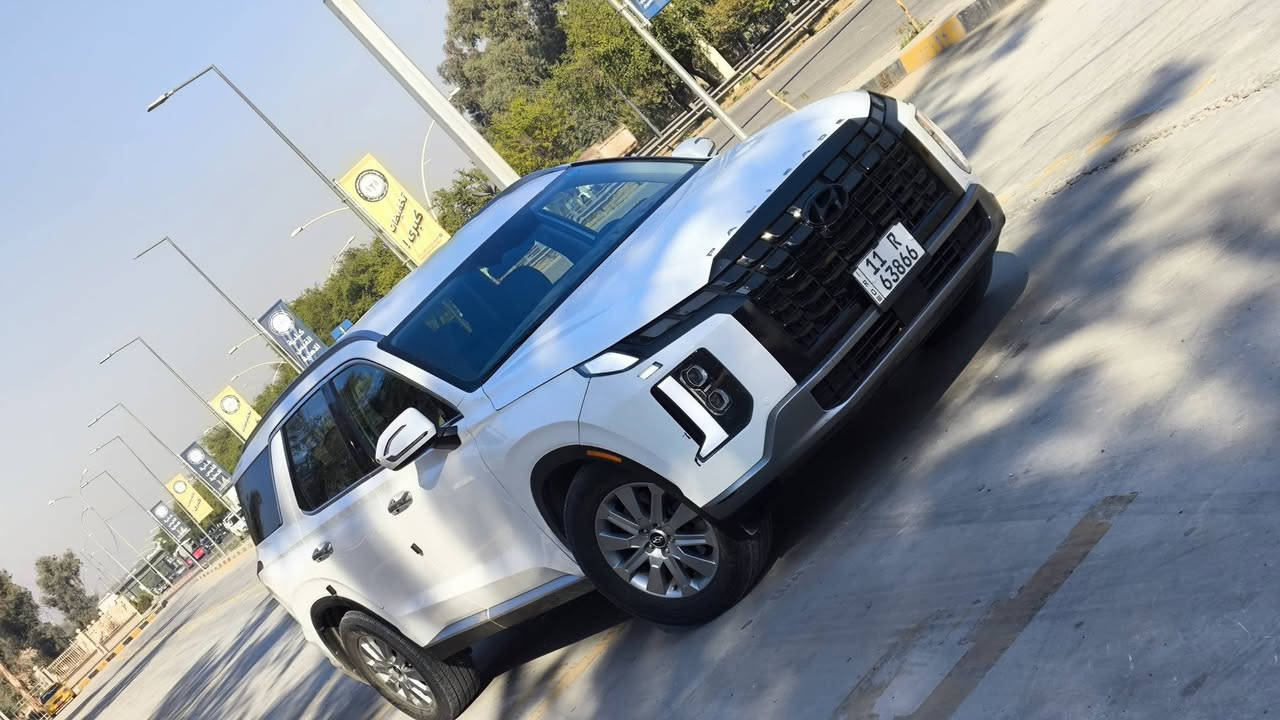 هونداي بلسايد
فئه sel
الموديل : 2023 
الون : ابيض
العداد :  56000 km قابل للزياده ماشيه. 
 
الضرر … بنيد مبدل نفس اللون+ ورقم الشاصي موجود بالصور
المواصفات :
المحرك   v6    3.8 
بصمة تشغيل + بصمة ابواب 
 رادار امامي  + خلفي 
حساسات امامي + خلفي 
كامرات عدد 2 
كشنات كهربائي تدفئة 
تبريد مركزي امامي + خلفي منفصل التحكم
تحكم ستيرن + شفتات 
مرايا هيتر + تعتيم 
صندوق كهربائي شفط + اربع وضعيات فتح صندوق
وضعيات قيادة  (5) 
اوتو هولد + نقطة عمياء 
سايد بريك بصمة + مثبت سرعة
شحن وايرلس 
إشارات بالمرايا  + إشارات جانبيه
اوتو هولد 
تحديد مسار
شاشة ديجتال كبيرة
تشغيل عن بعد .
دفع رباعي 
ماسحات اوتو 
وبعد بيها هوووواي مواصفات معروف 
سياره بغداد بسمي

للاستفسار اكثر  الاتصال  
رقم الهاتف: ***********
عنواني :موصل (الأيمن )
