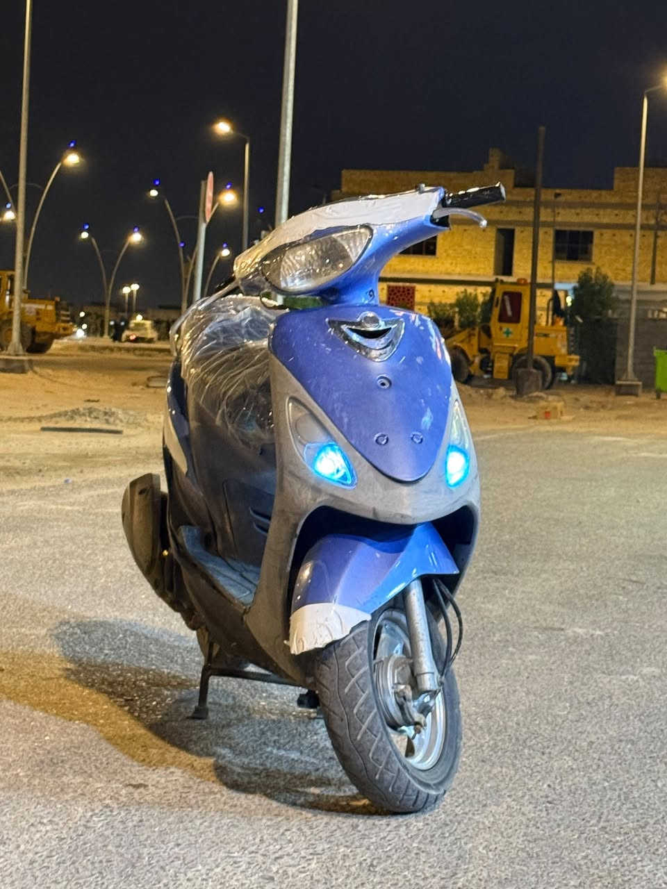 دراجه قجمه للبيع دراجه نضافه تخبل كلجات رياضيه fm طيران  مفتوحه مره وحده ولفات كهربائيات كله شغاله نقصه سلف بس دكت هندر وحده تشتغل سعر 650 وبيه مجال بسيط مكاني البصره جمعيات شارع الضريبه رقمي *********** 

جماعة 450/و 400 وجامعة 500 الي بياعه شرايه لا دخلون خاص ولا تعلقون رحمه للحسين
