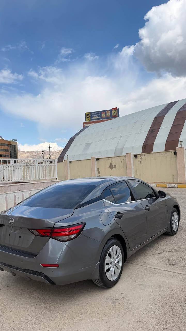 السلام عليكم 
نيسان سنترا موديل : 2024
اللوان :نفطي   
سعر :115  
حجم المحرك : 2.0L ( 4,سلندر )
ملاحظة السيارة : 3 قطعة صبغ بدون دواخل 
ارباگ ستيرن صاگ  مرجع بلادى 

المواصفات : S
‏‎بصمة تشغيل 
اوتو هولد :    Auto Hold
اوتو ستارات : Auto Stard 
رادار امامي (تحديد مسار)
‏‎رادار جانبي (نقاط عمياء)
‏‎رادار خلفي (التحذير من الاصطدام)
‏‎حساسات امامي
‏‎حساسات جانبي 
‏‎حساسات خلفي 
نظام : Eco
نظام : Normal
نظام : Sport
تحكيم ستيرين
ستيرين هيتر
كشنات كهربائي 
كشنات هيتر
تبريد لمس
تبريد مركزي
لايتات ليد وعدسة زينون 
بكلايتات LED
ويل كروم
وبعد هواية مواصفات…

‏‎تفاصيل اكثر الاتصال علی ارقام التاليه 
***********
‏ WhatsApp - Vibir‏‎‏‎‏‎
☎️[hidden information]

عنوان📍عقره اكر, نينوى
