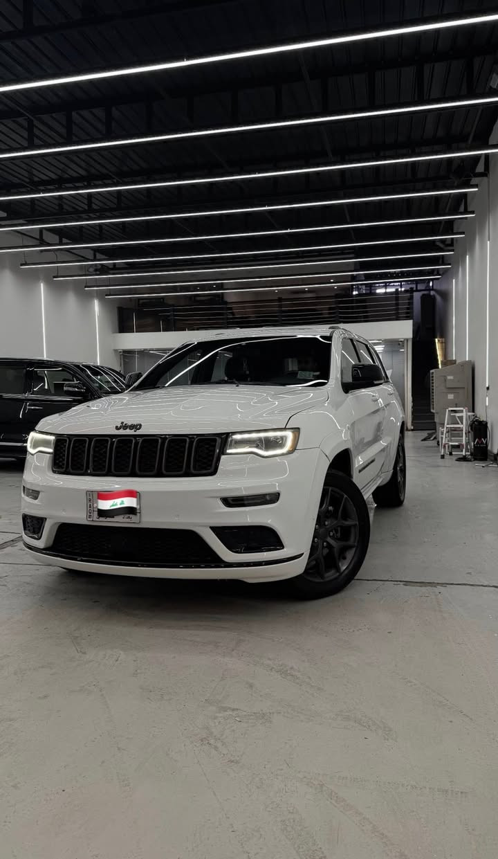 السلام عليكم
جيب 2019 لمتدد x
V6 3.6  
حادث موضح بالصور 
ماشيه 70 mi رقم بغداد
مواصفات الجيب المعروفه 
شاشه جبيره 
اشاير مري 
صندوق شفط 
تدفئه كراسي 
تسخين ستيرن 
كراسي كهرباء 
جامات اوتو 
رادار وحساسات خلفيه مع كامره 
مانع تصادم خلفي 
مري قلاب 
تعتيم ذاتي 
نقطه عمياء 
مري هيتر 
كشنات جلد
شفتات ستيرن
وضعيات قياده ايكو نورمال سبورت
 فور ويل
 ماوس للتحكم بوضعيات الفورويل 
تشغيل عن بعد 
دخول بدون مفتاح
تبريد قطعتين
بنوراما
كاربلي
سستم سماعات alpine 
ذاكره تخزين مقاعد
1C4RJFBG2KC843183

السياره سعرهه مناسب وحلوه ونظيفه متصرف عليهه فلس مال جناي
السعر 23.500   
للاستفسار ***********
