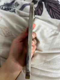 للبيع فقط  📱 iPhone 14 Pro Max  * سعة: 256GB * البطارية: 100% (مبدلة ج...