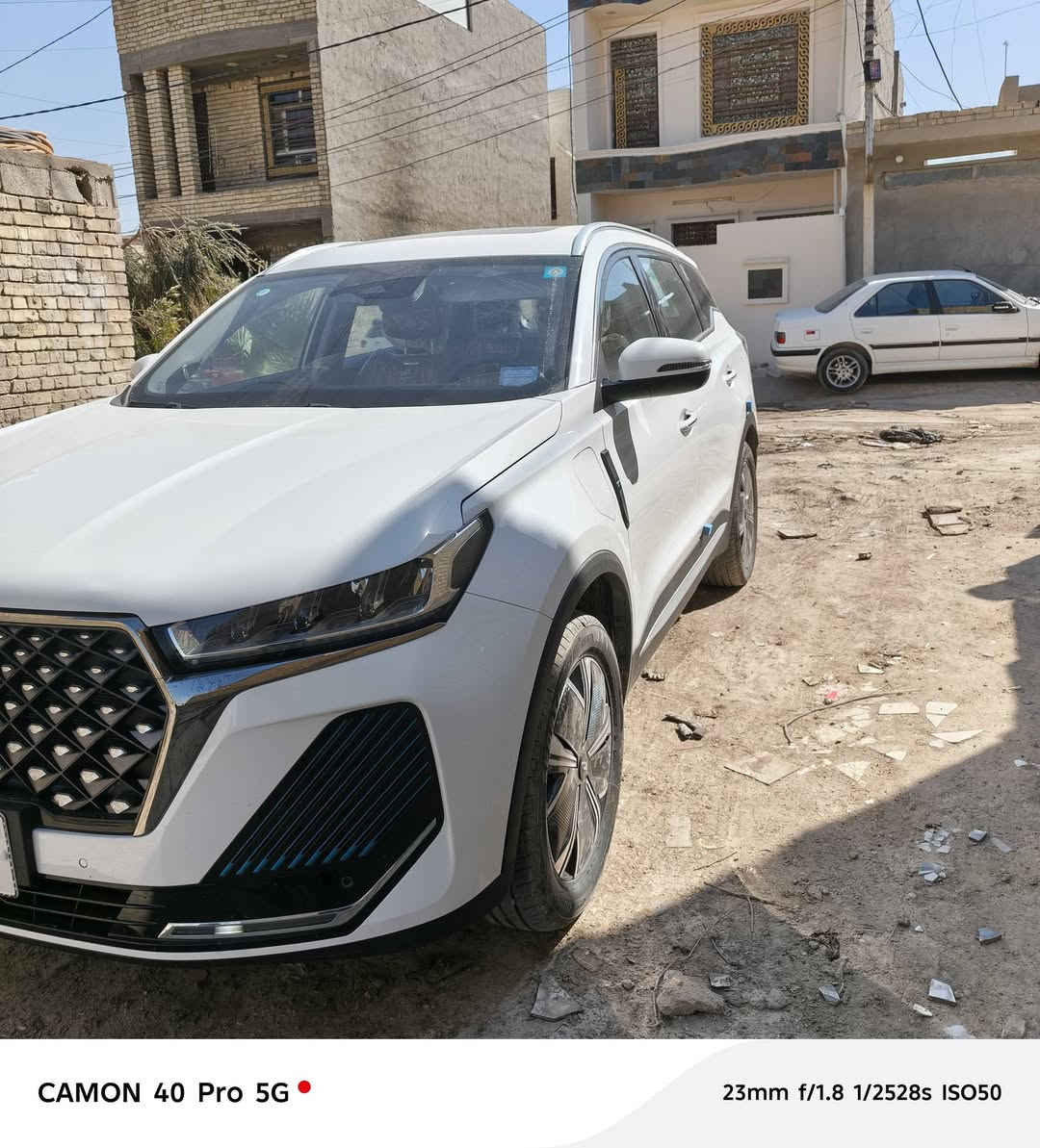 السلام وعليكم شيري تيگو سفن برو هاييرد ثلاثي الانظمه بانيزين شحن كهرباء هايبرد زيرو ماشيه  ٦٠٠كيلو متر فول مواصفات مكانه ١٦٠٠ تيربو 
السعر 215$ بي مجال 
العنوان بغداد كويريش قرب علوه الرشيد
الرقم ***********
