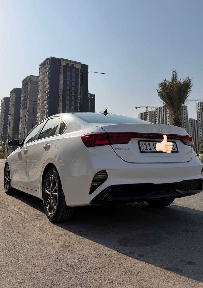 السلام عليكم
كيا فورتي لون ابيض صدفي موديل 22 رقم بغداد بأسمي تحويل ثاني يوم بدون ايرباك حادثه حرق بسيط وشخوط بالبنيد والجاملغات  مصبوغه في امريكا 
رقم بغداد الجديد الدولي ابسمي
  موصفات السيارة
رادار امامي
تحديد مسار
توقف ذاتي 
تبريد قطعتين
ثلاث وضعيات قيادة
تدفئة كشنات وستيرن
شاشة كاربلاي
شاحن وايرلس 
مثبت سرعة
تحديد مسار
مانع انزلاق
كاميرا دواره
تحكمات ستيرن 
سيارة مكفوله من الحادث ايرباكات سليمه
شرط الفحص سونار موضح بالمنشور وصور الحادث 
مكان السياره بغداد حي الجهاد 
السعر 142 وبيها مجال 
***********
