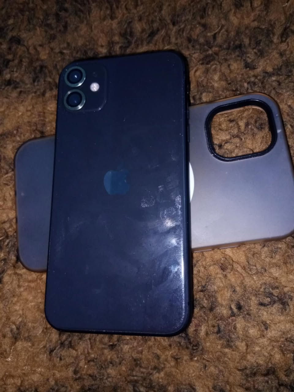 ١١ لبيع شرط نضافه مابي عيب بس مبدل باتري نسبه ١٠٠ الذاكره ٦٤ سعر ٢٠٠ قفل مابدل بس ابيع جماعه ١٥٠ مارد


**إذا كنت صاحب هذا الإعلان وتريد حذفه لأي سبب، رجاءا أرسل رسالة إلى الدعم الفني**