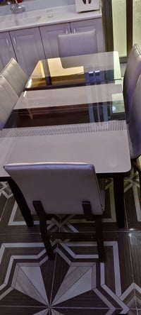 ميز طعام • ماركة تركي