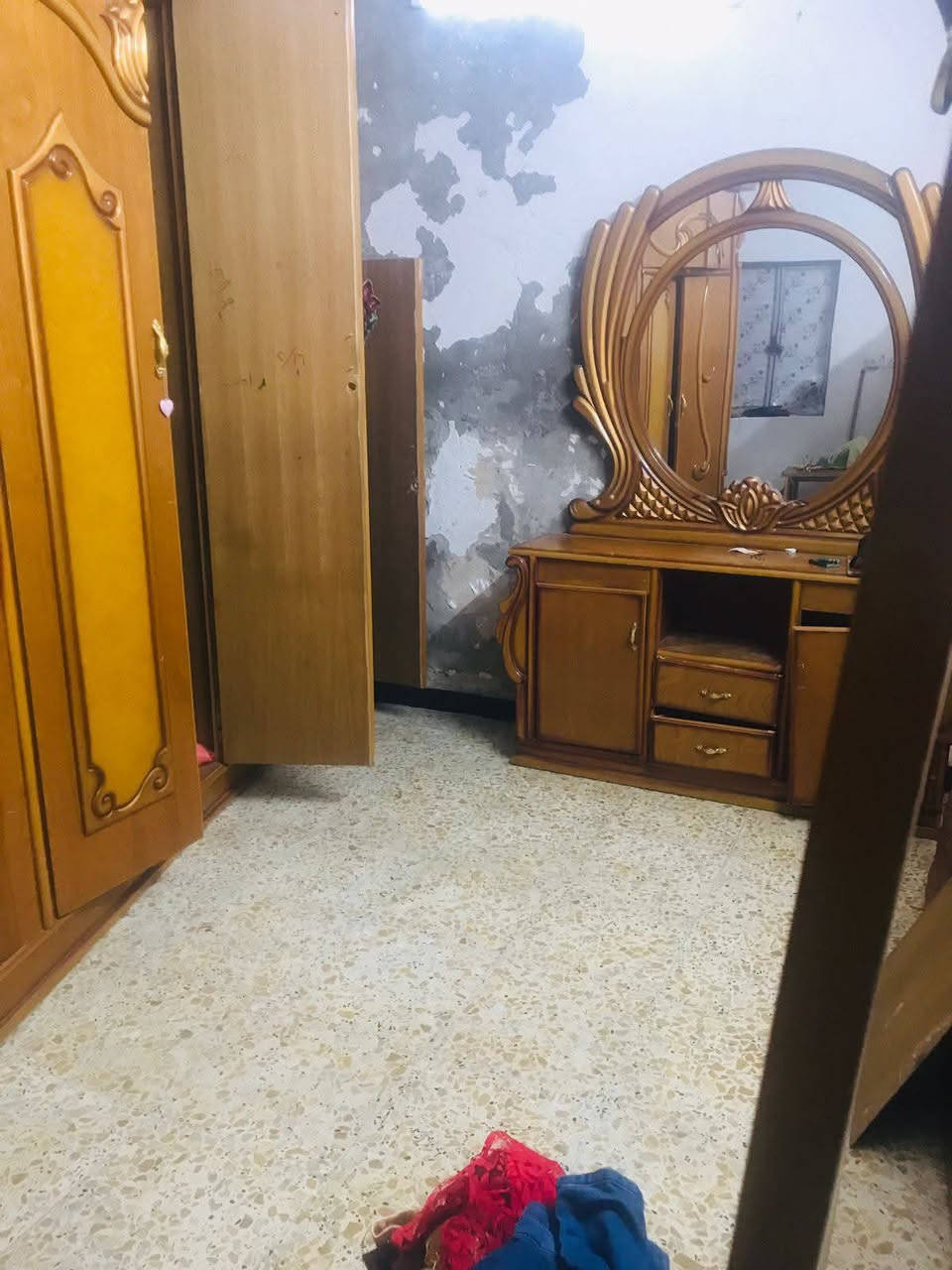 غراض لبيع


**إذا كنت صاحب هذا الإعلان وتريد حذفه لأي سبب، رجاءا أرسل رسالة إلى الدعم الفني**