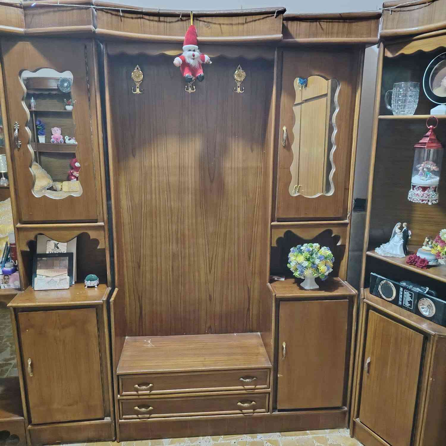 قرفت خشاب لبيع مكلف بنشر هذه رقم صاحب القرفه ***********
وهاذه رقم واتساب
