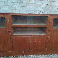 بوفيه • نضيفه • مترين ونص