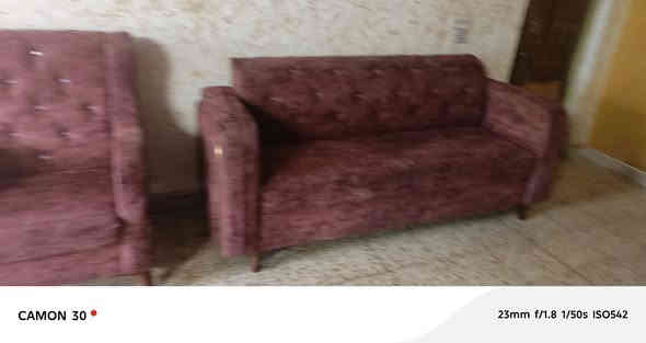 تخم عشر مقاعد مابي ضرر بس تنظيف يحتاج شويه السعر ١٧٥ بي مجال مكان ابوغريب رقم موبايل ***********
