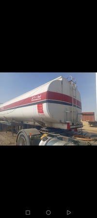 شاحنة • للبيع